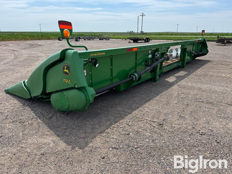 2020-john-deere-712c-image-6