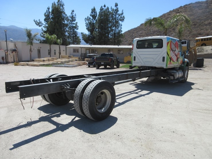 2014-international-durastar-4300-image-3