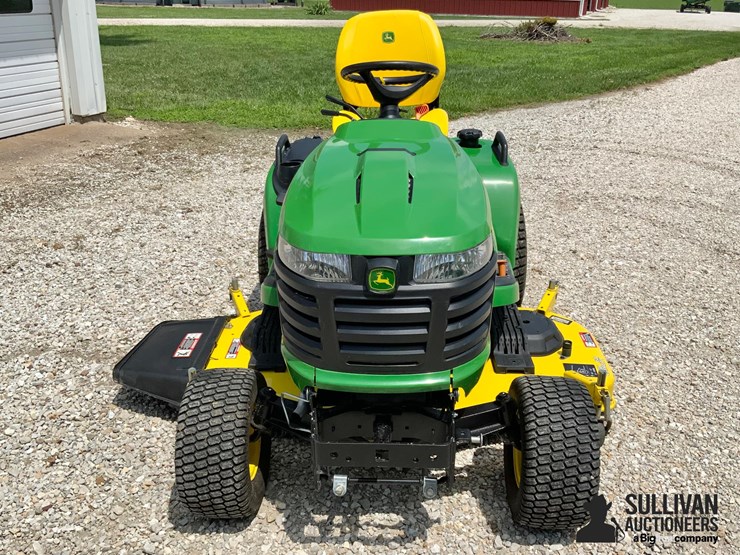 2021-john-deere-x730-image-2