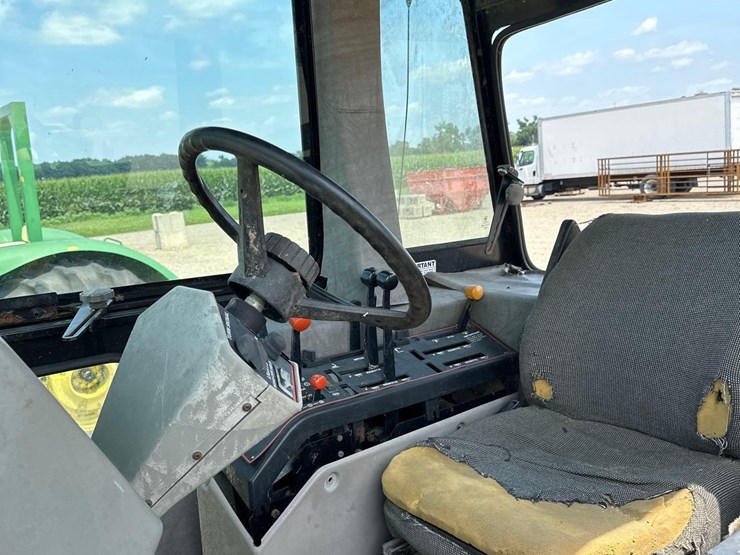 case-ih-2096-image-11