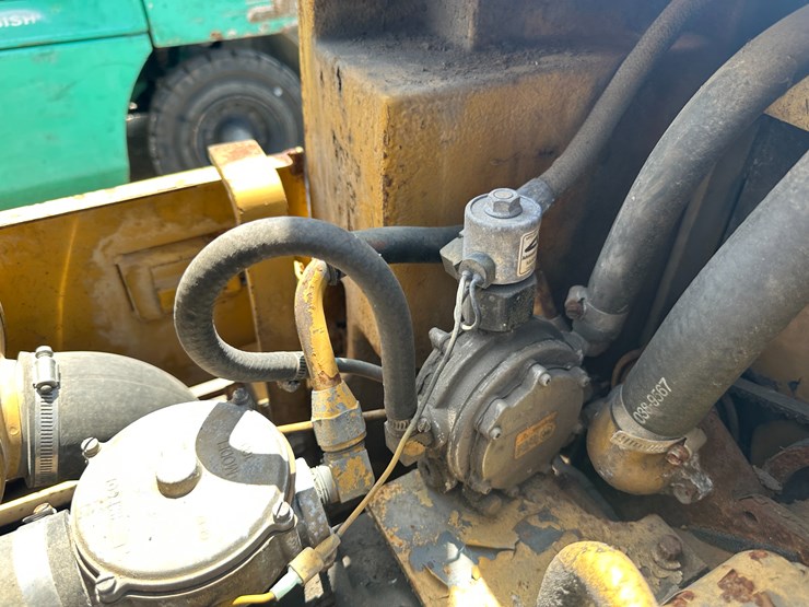 caterpillar-t50c-image-45