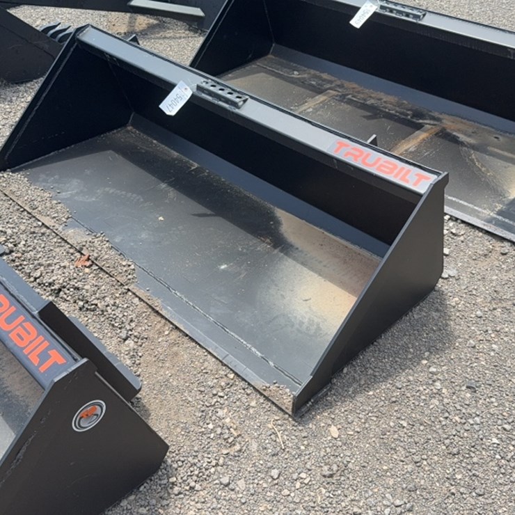 #2056 • TRUBILT 66" SKID STEER SMOOTH BUCKET