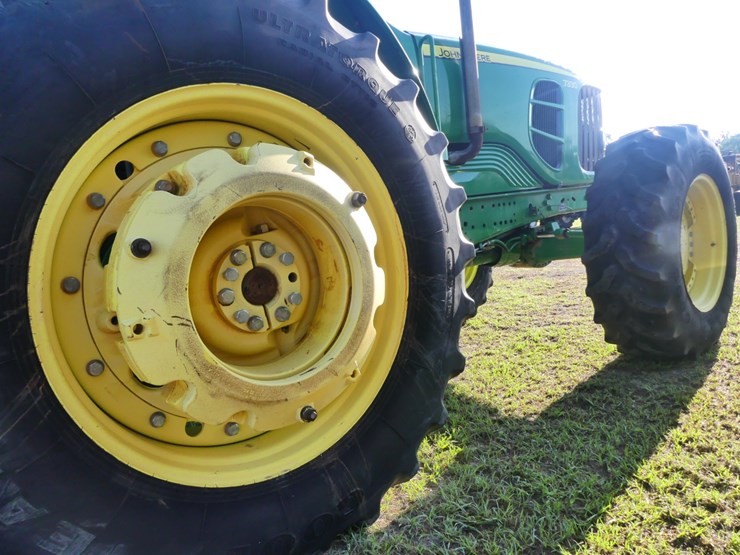john-deere-7330-image-8