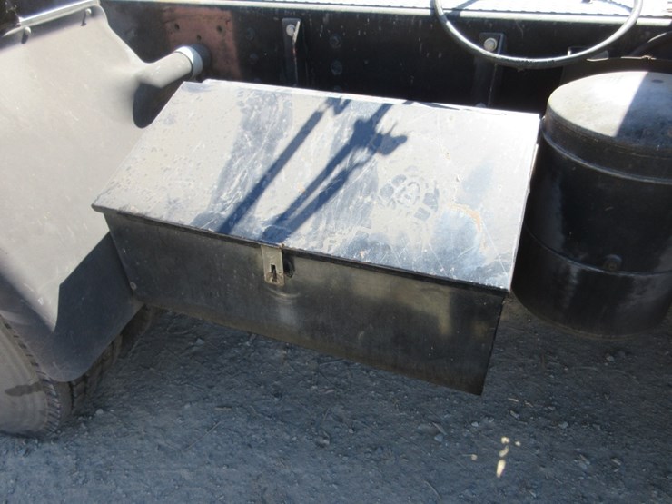 1993-international-2674-image-18