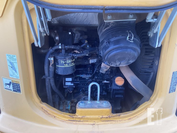 2017-deere-35g-image-13