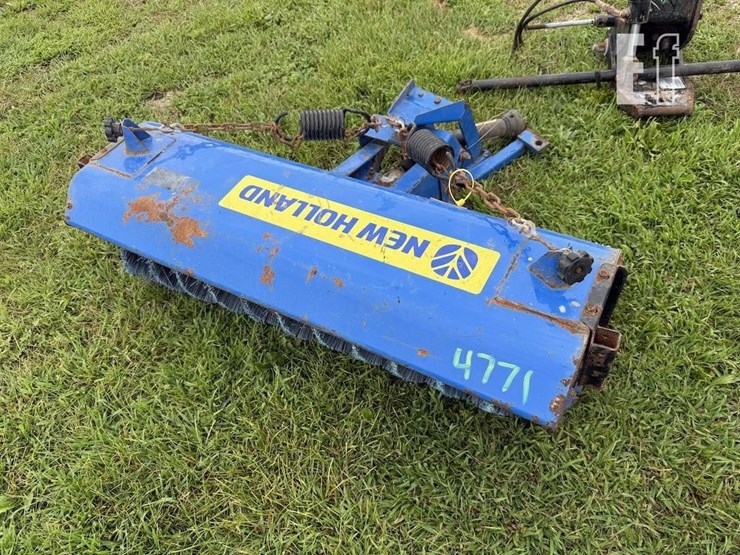 new-holland-47c0-image-2