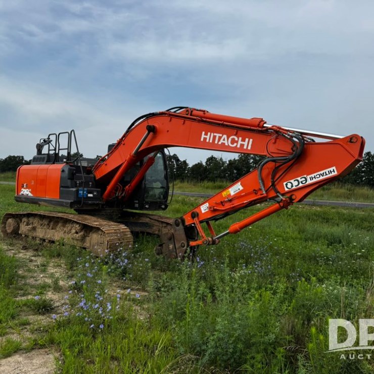 2018 HITACHI ZX210 LC-6