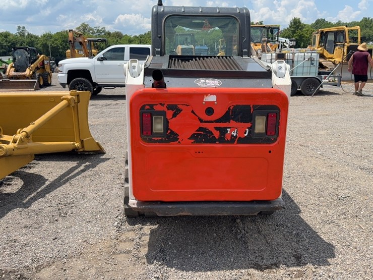 2020-bobcat-t450-image-7