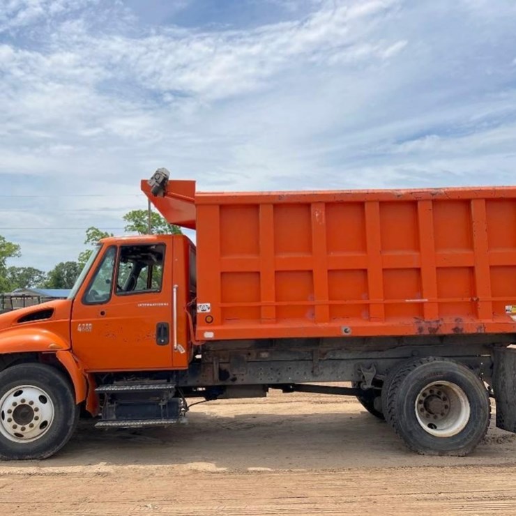 2007 INTERNATIONAL DURASTAR 4200