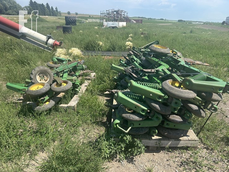 john-deere-36-image-3