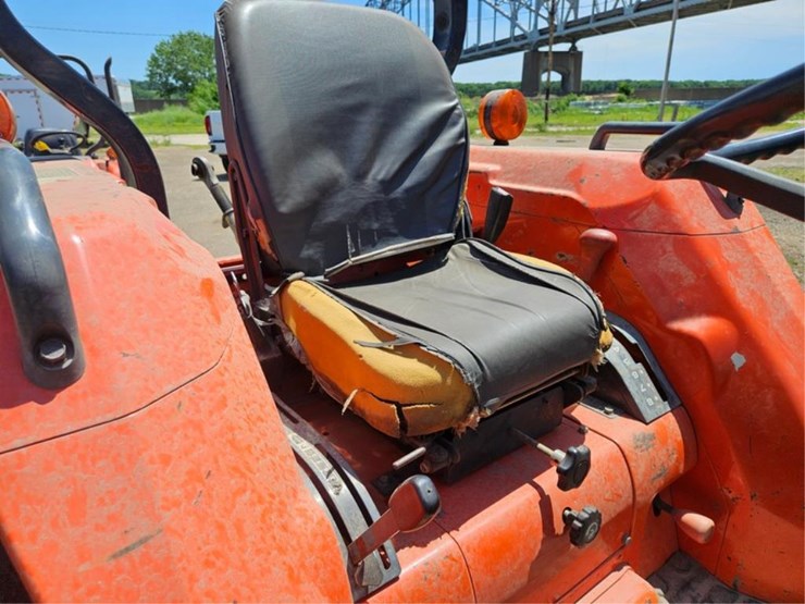 kubota-l3710-image-27