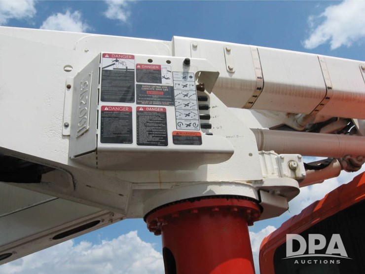 2009-international-durastar-4400-image-18