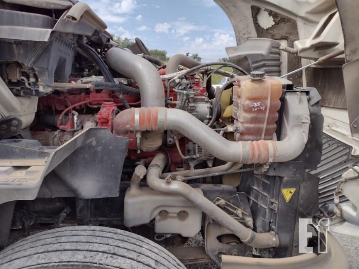 2015-international-prostar-image-18