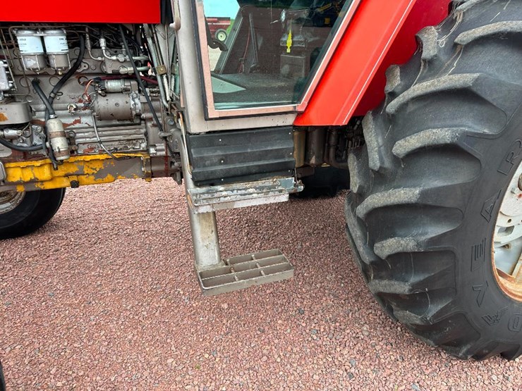 1980-massey-ferguson-2705-image-13