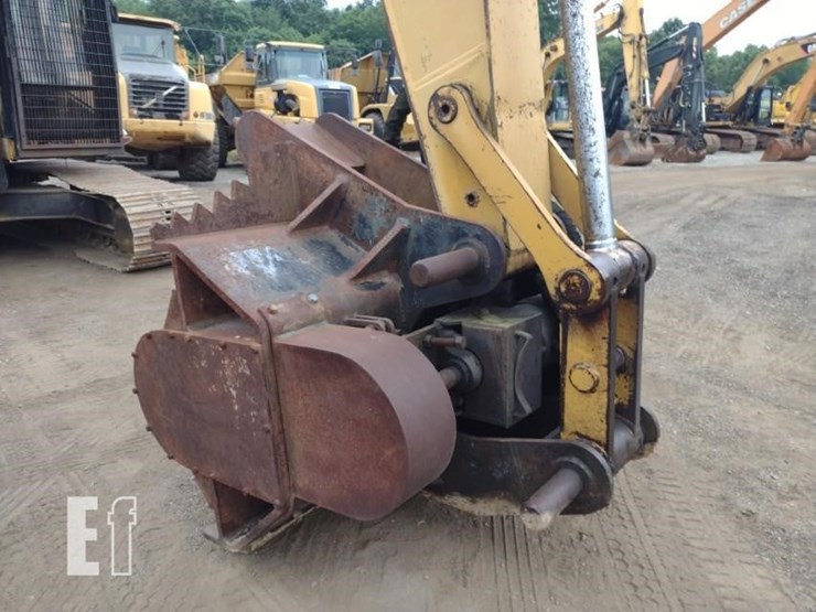 caterpillar-322l-image-19