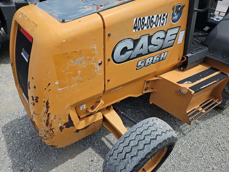 2013-case-586h-image-8