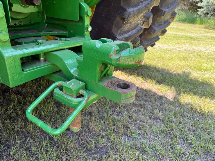 2021-john-deere-8r-340-image-60