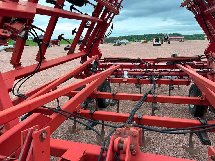 case-ih-4200-image-44