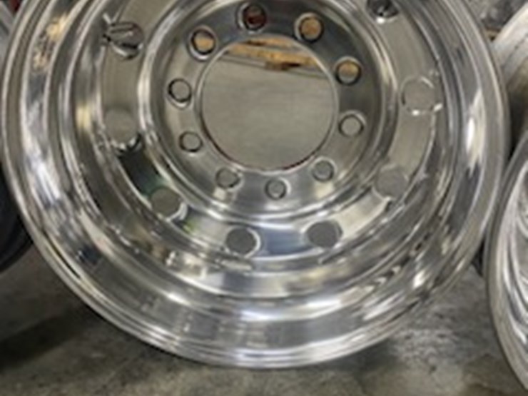 (4)-alcoa-truck-rims-(lt1367)-image-8