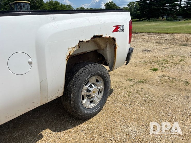 2010-chevy-2500hd-pickup-(dr11857)-image-28