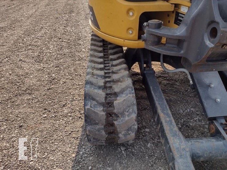 2022-deere-30g-image-41
