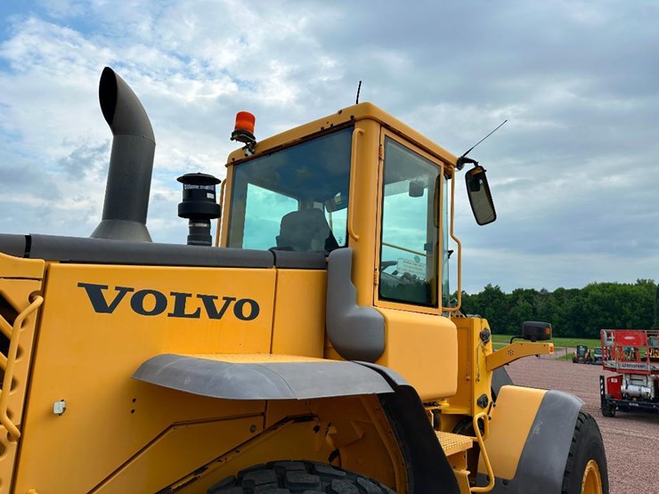 2006-volvo-l90e-image-18