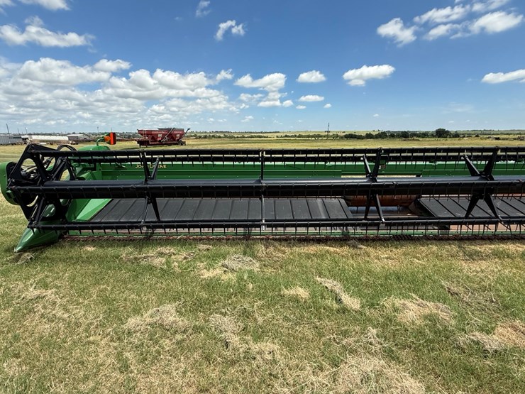 2010-john-deere-635d-image-4