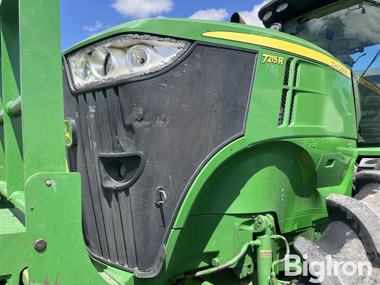2011-john-deere-7215r-image-10