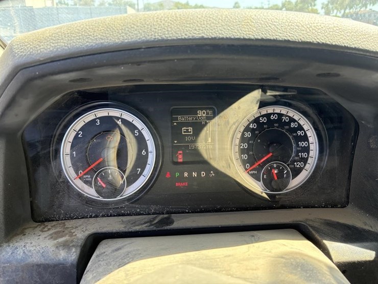 2016-dodge-ram-1500-image-14