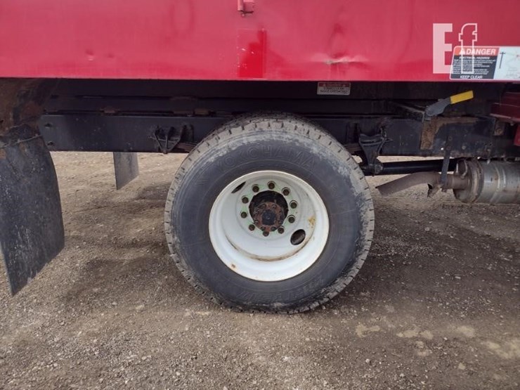 2017-international-durastar-4300-image-34
