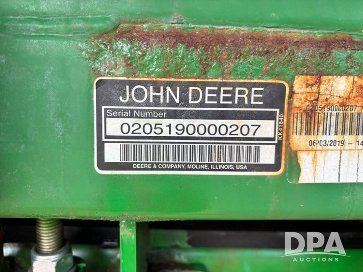 2019-john-deere-f4365-image-50
