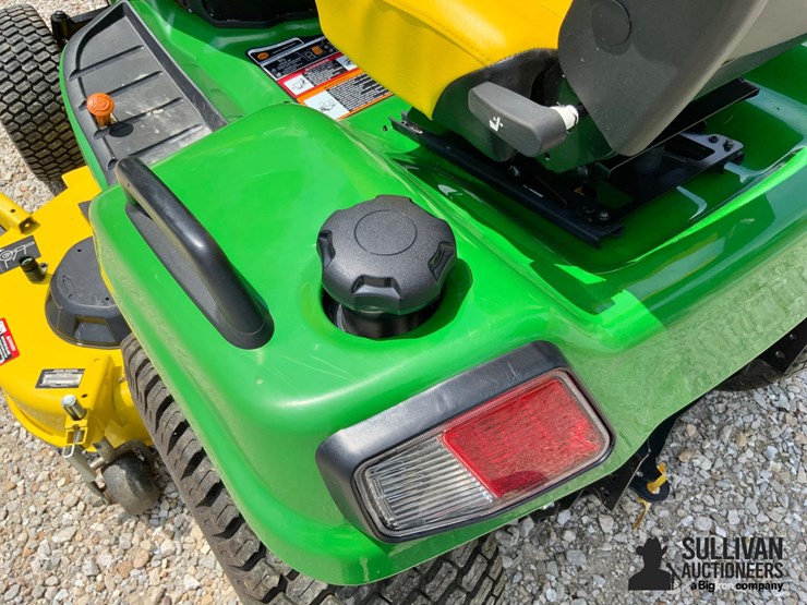 2021-john-deere-x730-image-18