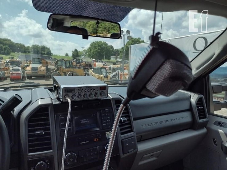 2019-ford-f350-xl-image-10