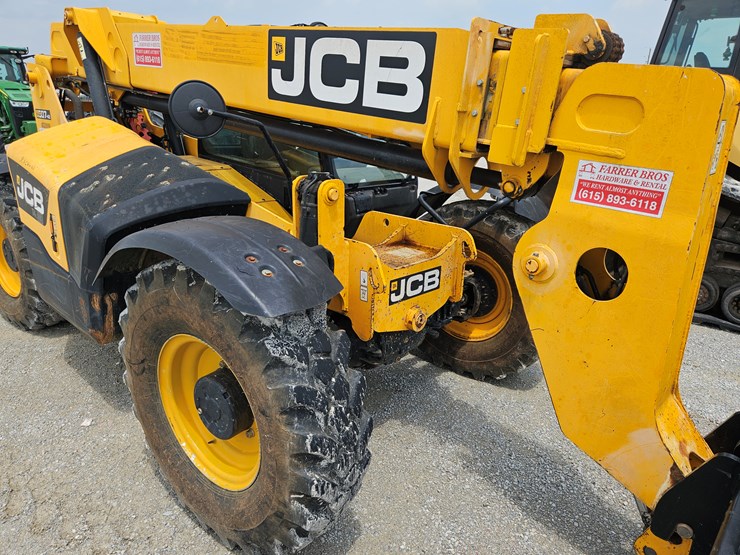 2014-jcb-507-42-image-18