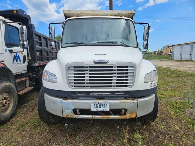 #2525-•-2006-freightliner-m2-tandem-axle-dump-truck-image-7