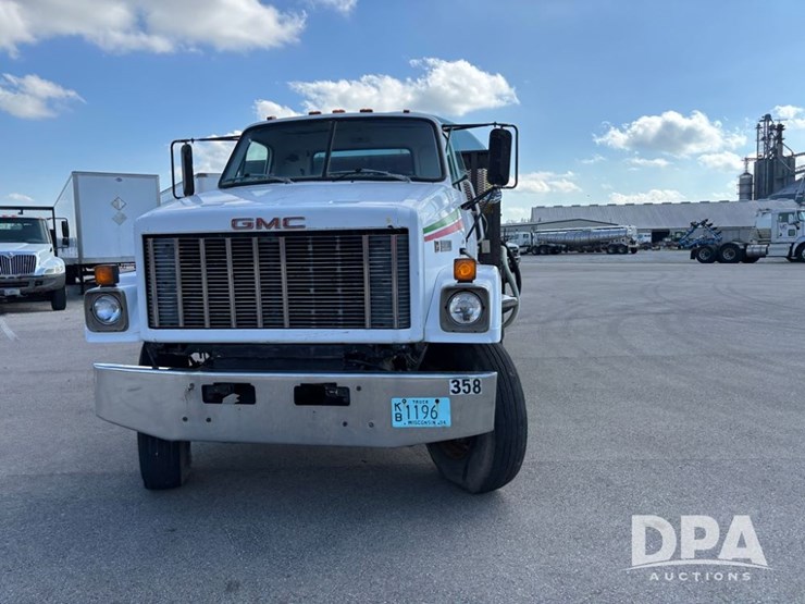1986-gmc-brigadier-image-22