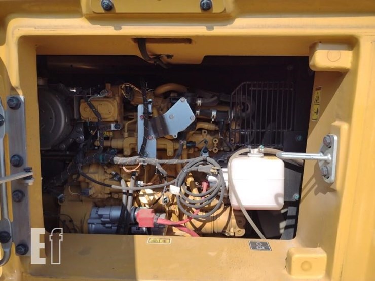 2023-caterpillar-310-image-48