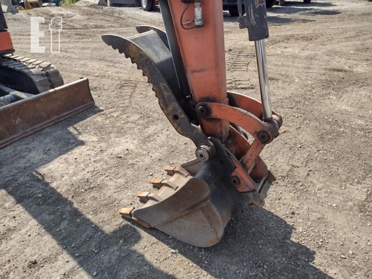 2013-hitachi-zx50u-5n-image-19