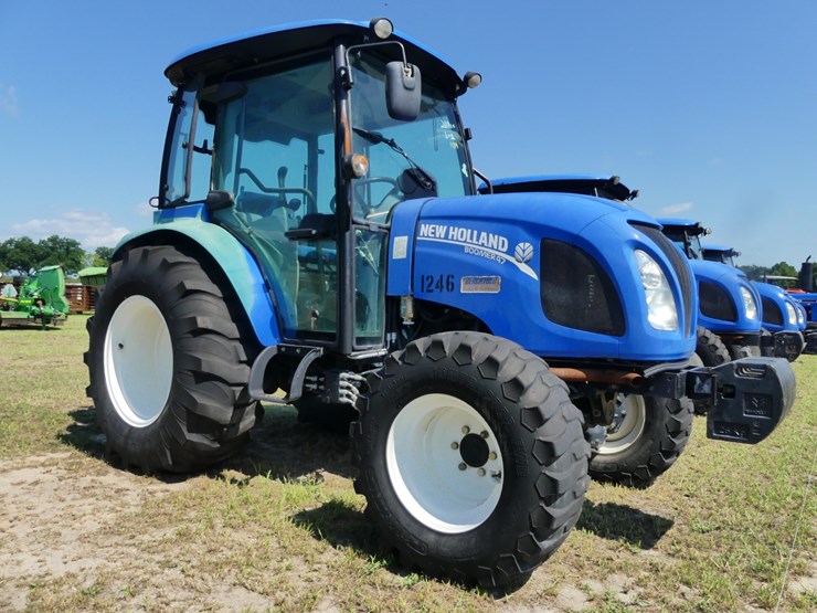 new-holland-boomer-47-image-1