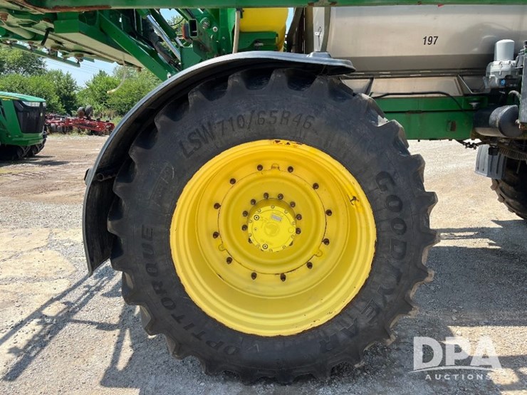 2020-john-deere-r4045-image-53