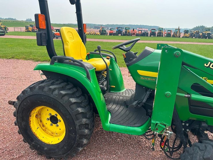 2002-john-deere-4210-image-19