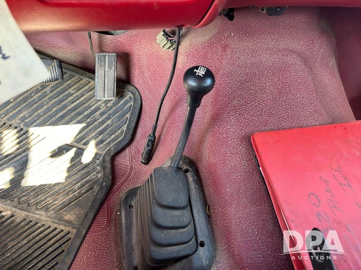 1993-ford-f350-image-30
