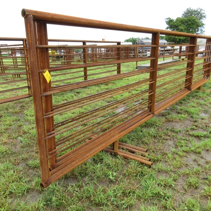 (4) Texas Built 25' Stand Alone Panels