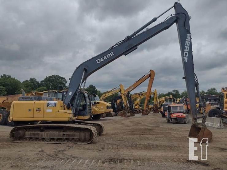 deere-210g-lc-image-3