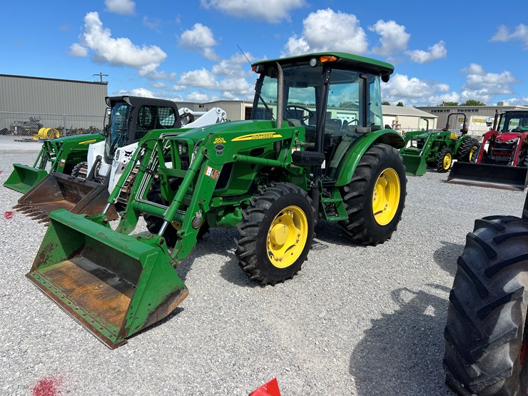 2012-john-deere-5083e-image-1