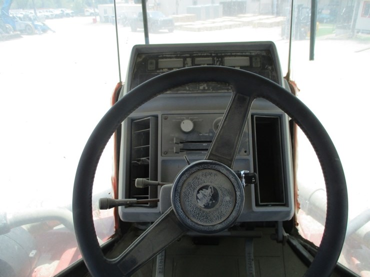 case-steiger-9370-ag-tractor,-image-12