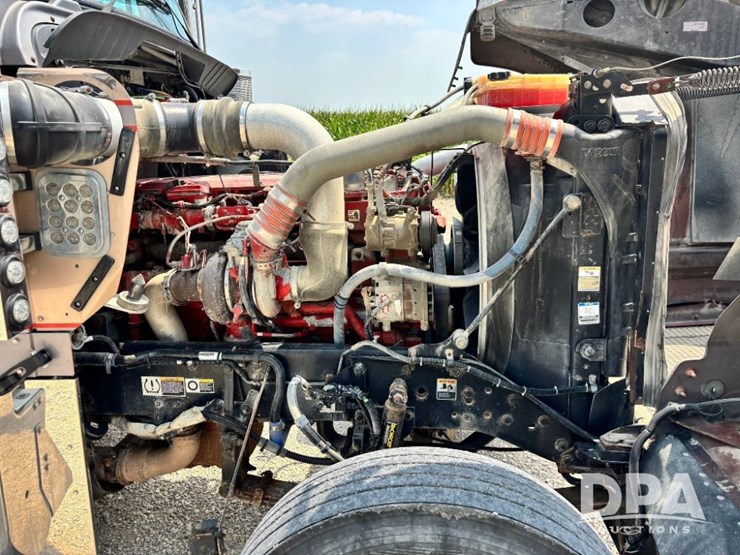 2014-kenworth-w900-image-73
