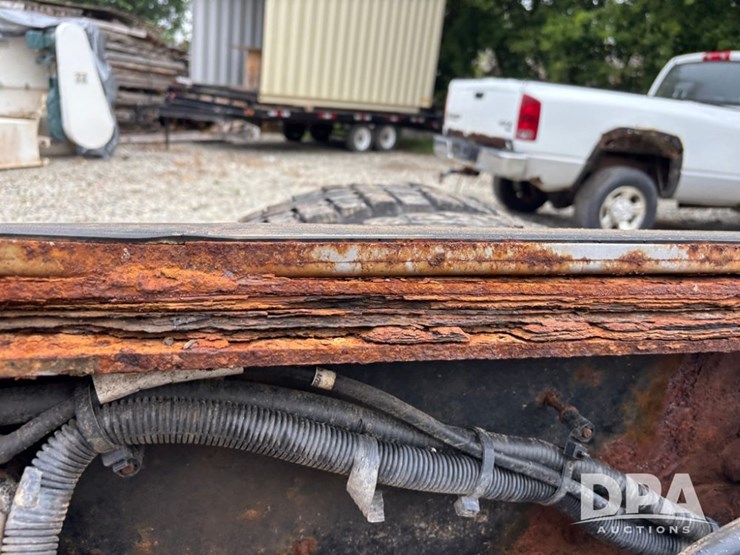 2001-sterling-truck-(dr11851-unit-9459)-image-52