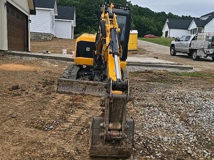jcb-67c-1-image-11