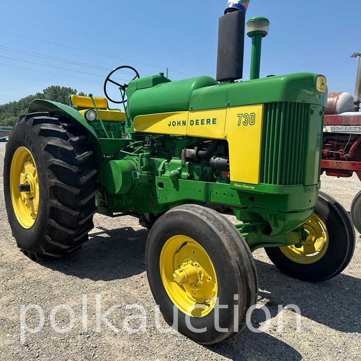 JOHN DEERE 730
